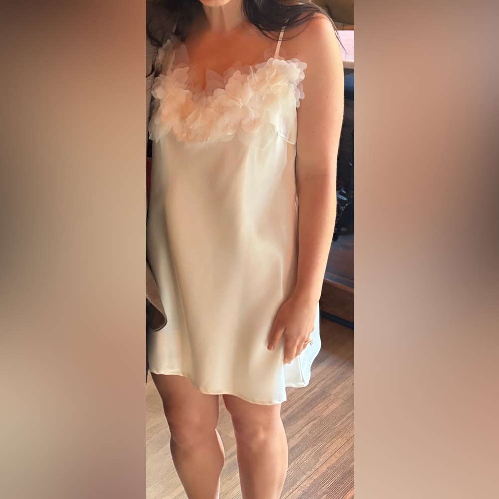 Elliatt Floral Appliqué Satin Cocktail Mini Dress
